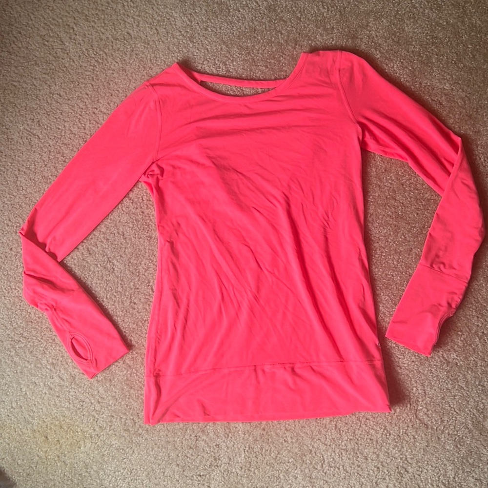 Hot pink open back long sleeve